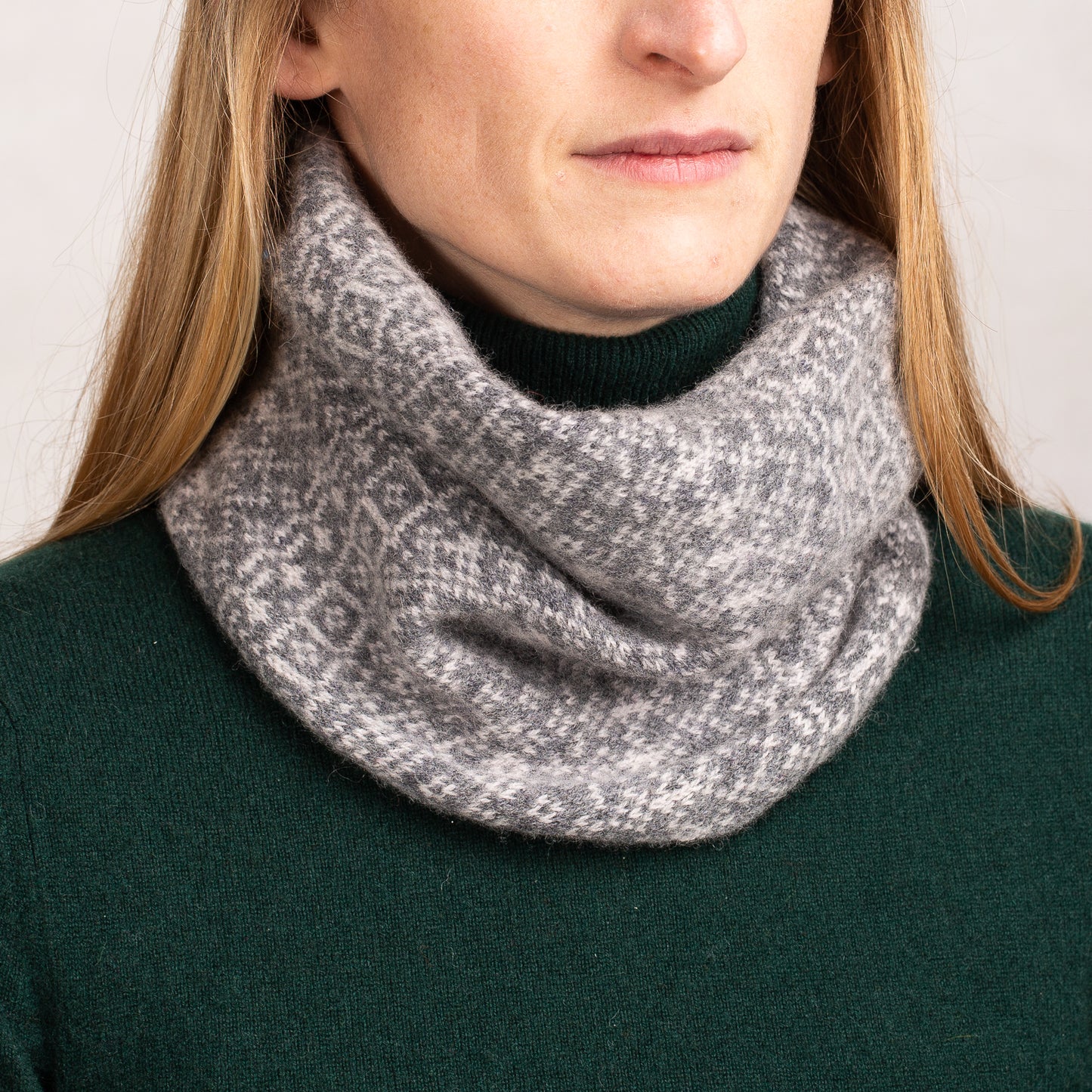 Unisex Fair Isle Snood image 2