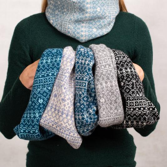 Unisex Fair Isle Snood image 0