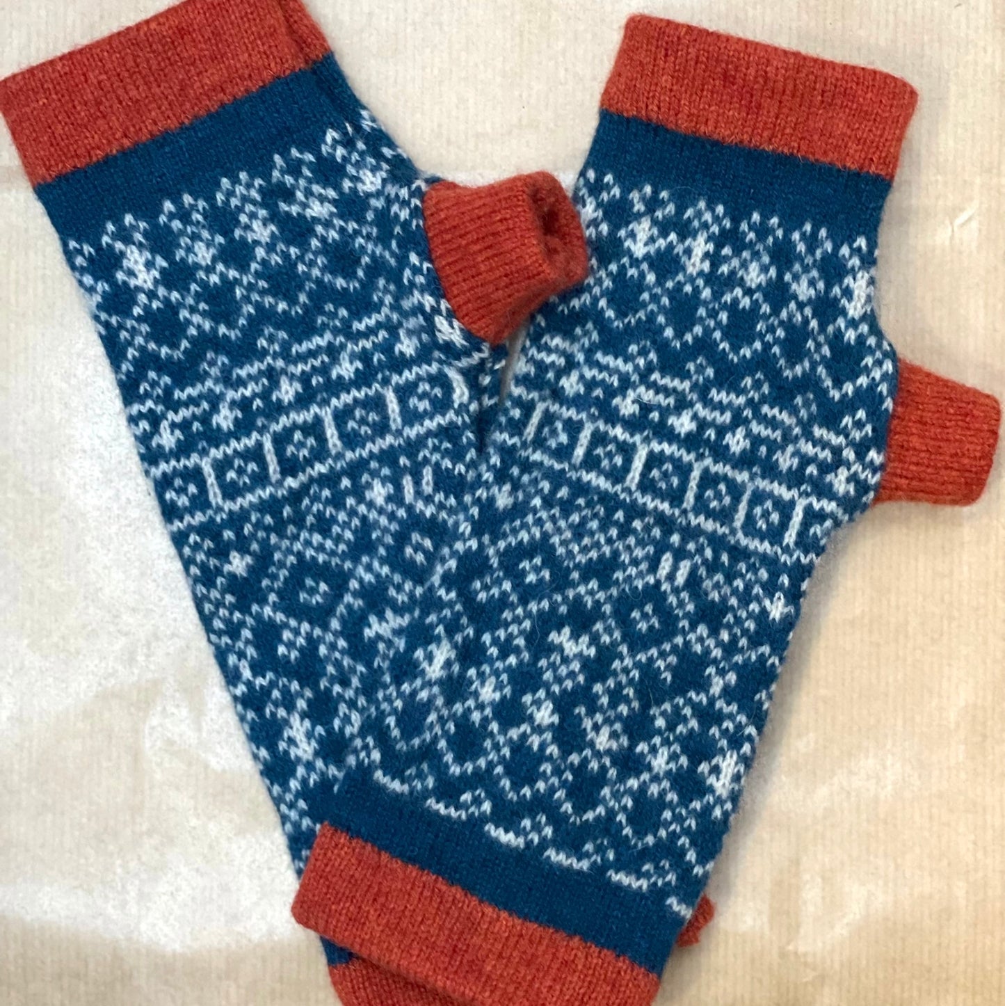 Fair Isle Fingerless Mittens with Thumbs image 10