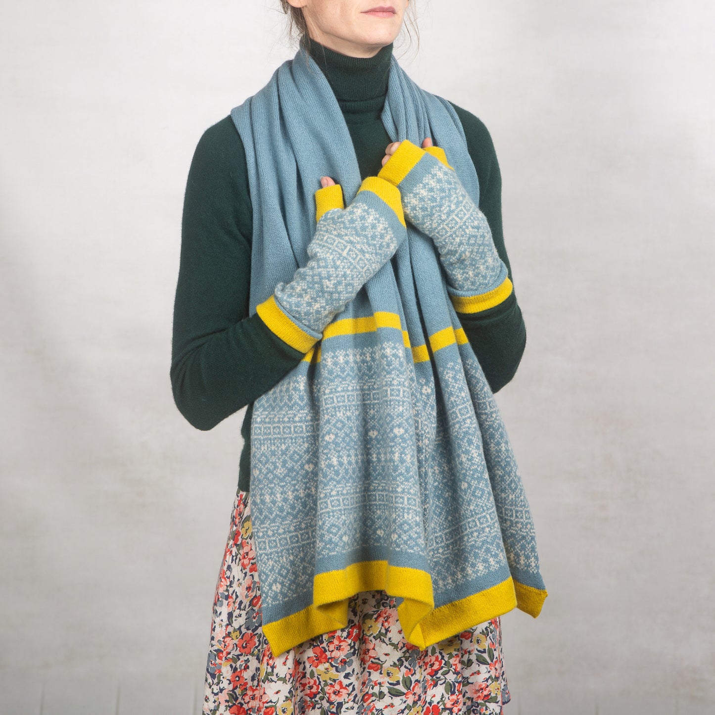 Fair Isle Fingerless Mittens with Thumbs image 1